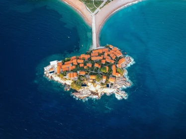 AIR TICKETS PROMOTION! Montenegro, Bucharest - Podgorica - Bucharest 04.08.2026-11.08.2026 177 &euro;